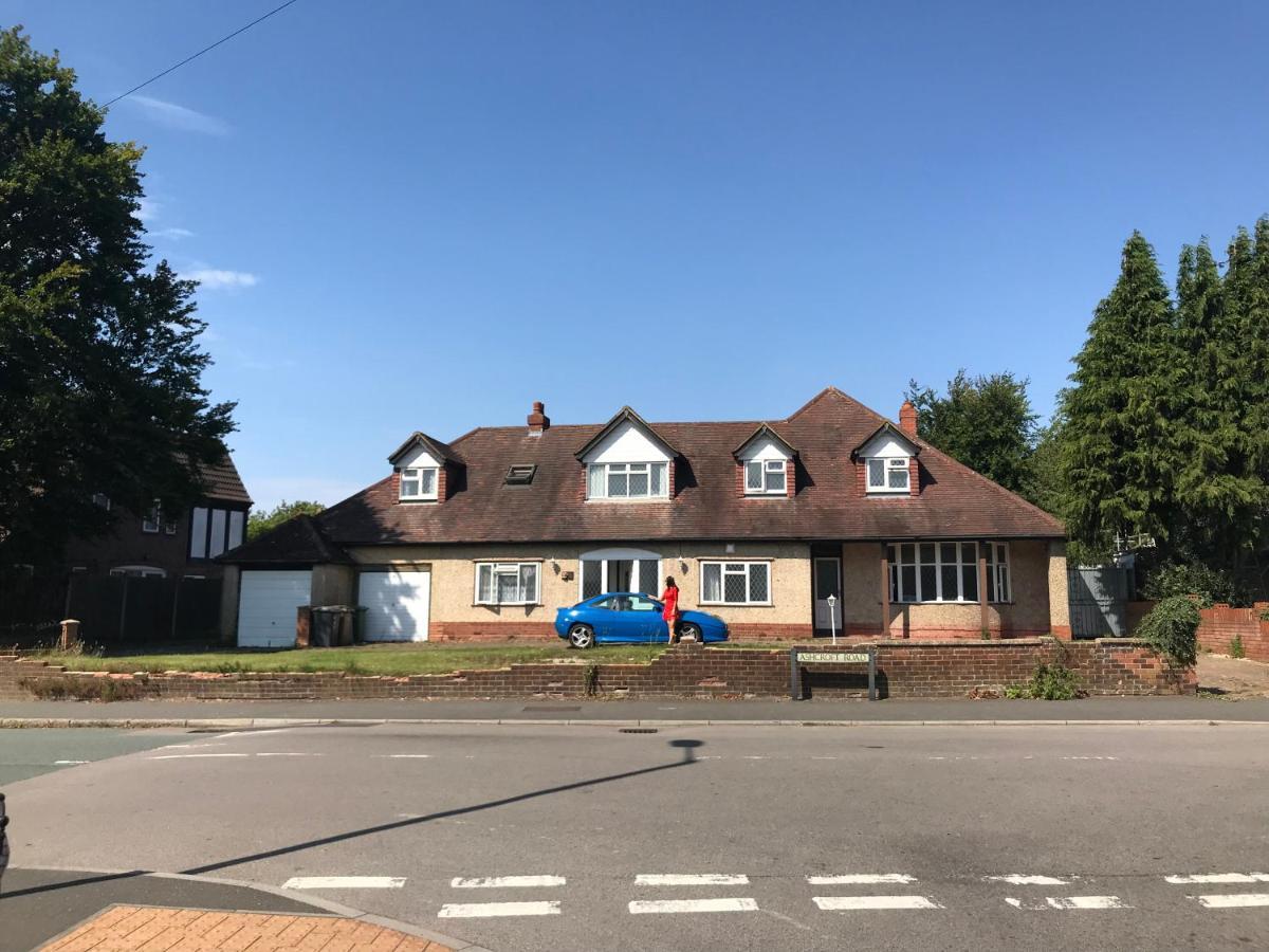 Amazing Quiet Garden House Near London Luton Airport Luton (Bedfordshire) Exterior foto