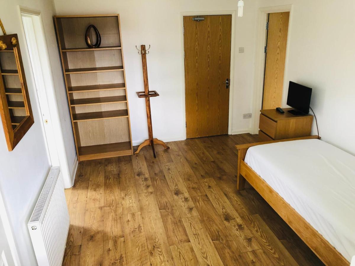 Amazing Quiet Garden House Near London Luton Airport Luton (Bedfordshire) Exterior foto